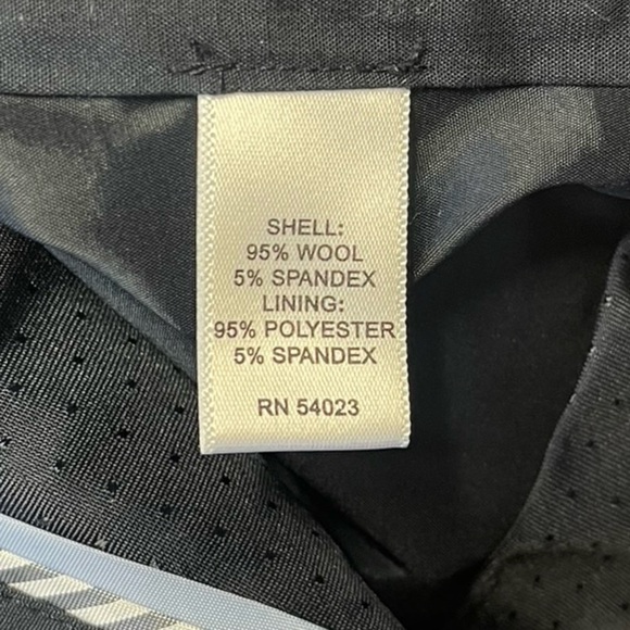 Banana Republic Martin Fit Stretch Suit Pant in Navy - Size 2 Petite - Picture 9 of 11